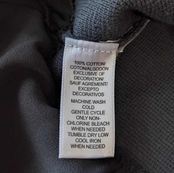 Ann Taylor Loft Petites Gray Sweater Top Women's size Small Flare Hemline - Picture 7 of 8